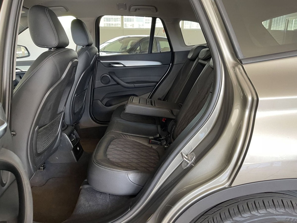 BMW X1 sDrive 18d xLine (11)