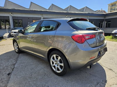 Alfa Romeo Giulietta 1.4 tb Progression 105cv E6 (4)