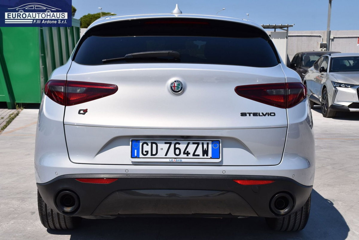 Alfa Romeo Stelvio Stelvio 2.2 Turbodiesel 190 CV AT8 Q4 Sprint (5)