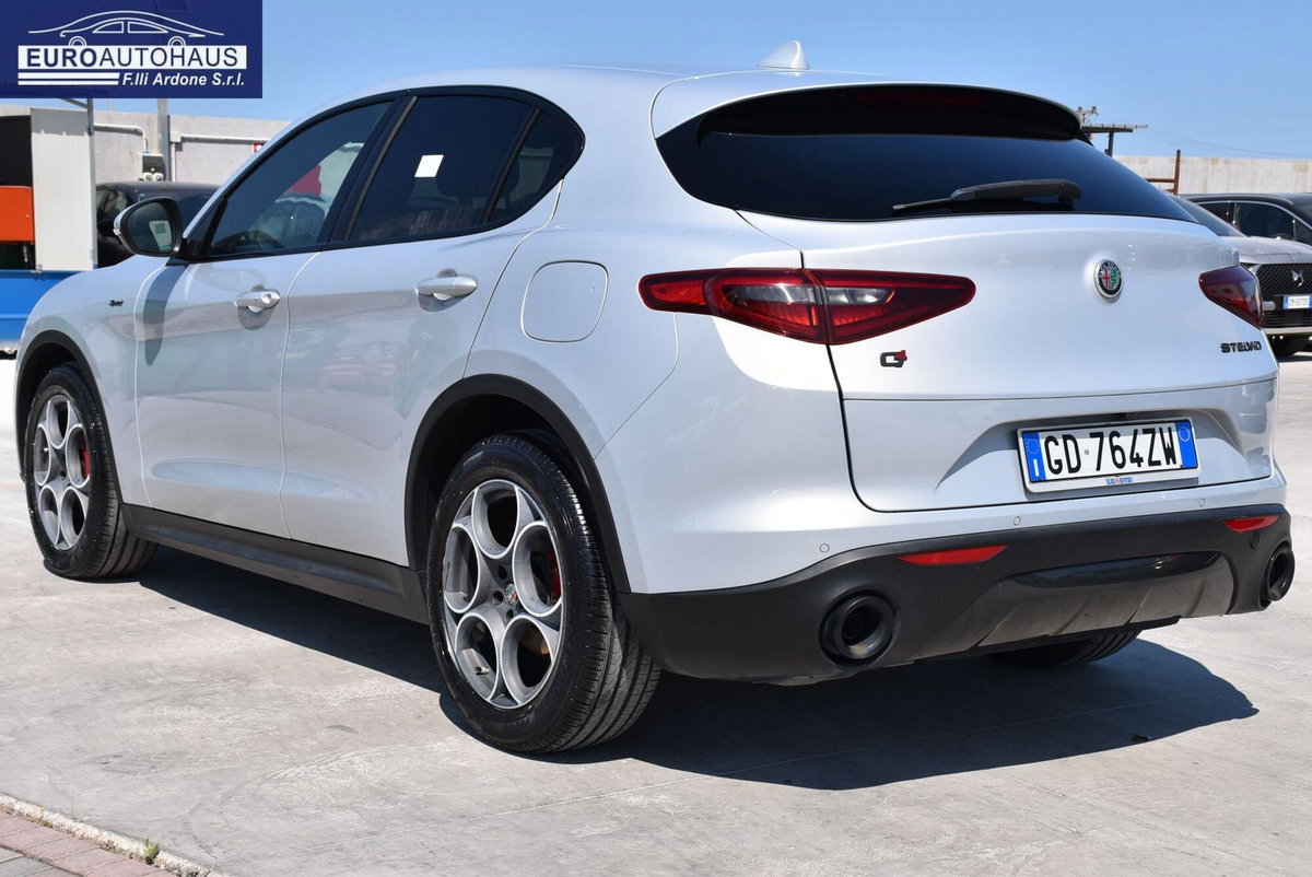 Alfa Romeo Stelvio Stelvio 2.2 Turbodiesel 190 CV AT8 Q4 Sprint (6)