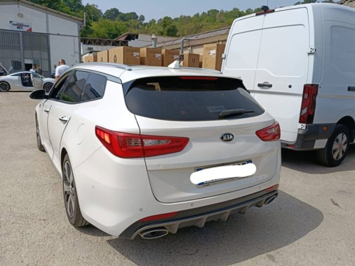 Kia Optima Sport Wagon 1.7 CRDi Stop&Go DCT7 Sportswagon GT Line (5)