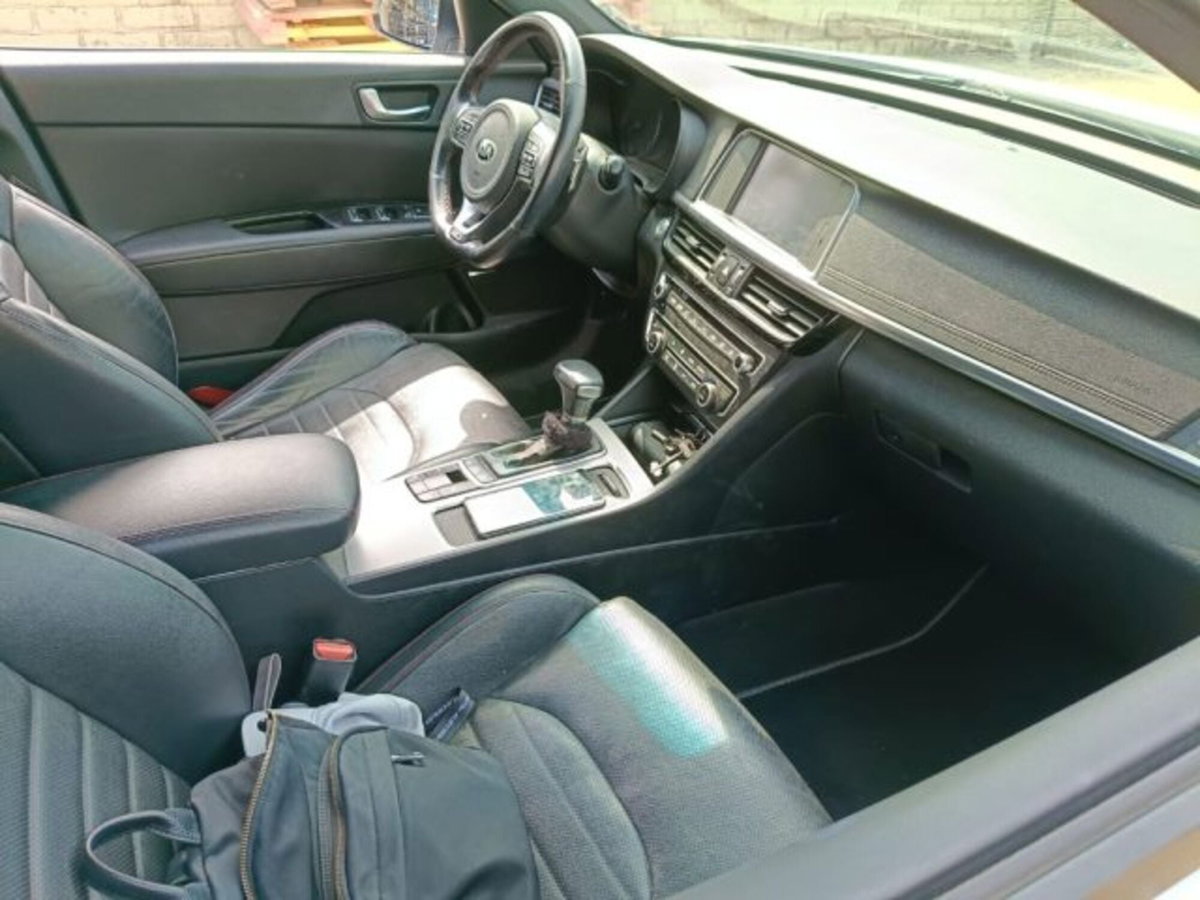 Kia Optima Sport Wagon 1.7 CRDi Stop&Go DCT7 Sportswagon GT Line (8)