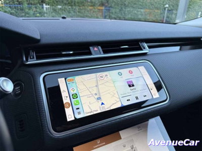Land Rover Range Rover Velar 2.0 Si4 300 CV (19)