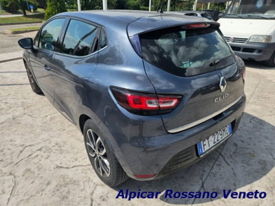 Renault Clio dCi 8V 75 CV 5 porte Moschino Zen (8)