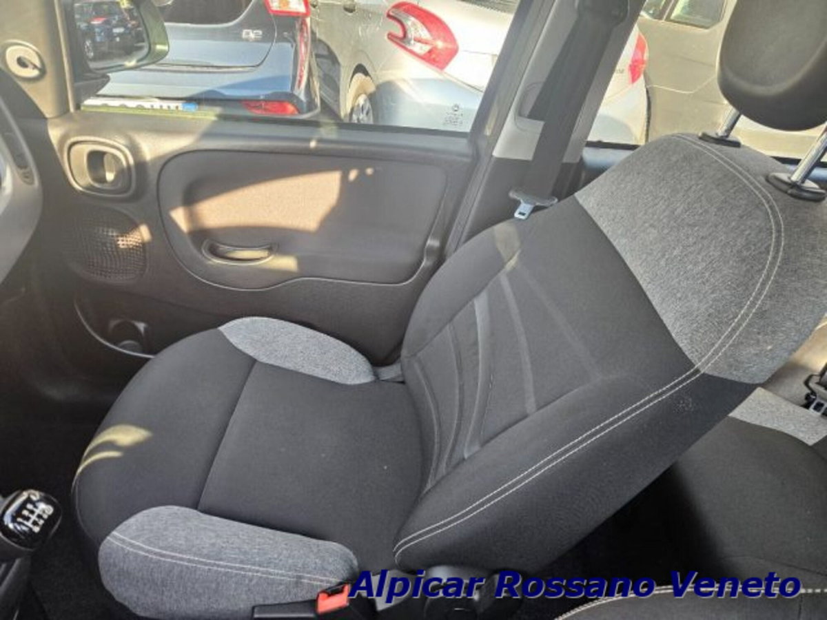 Fiat Panda 1.0 firefly hybrid s&s 70cv (10)