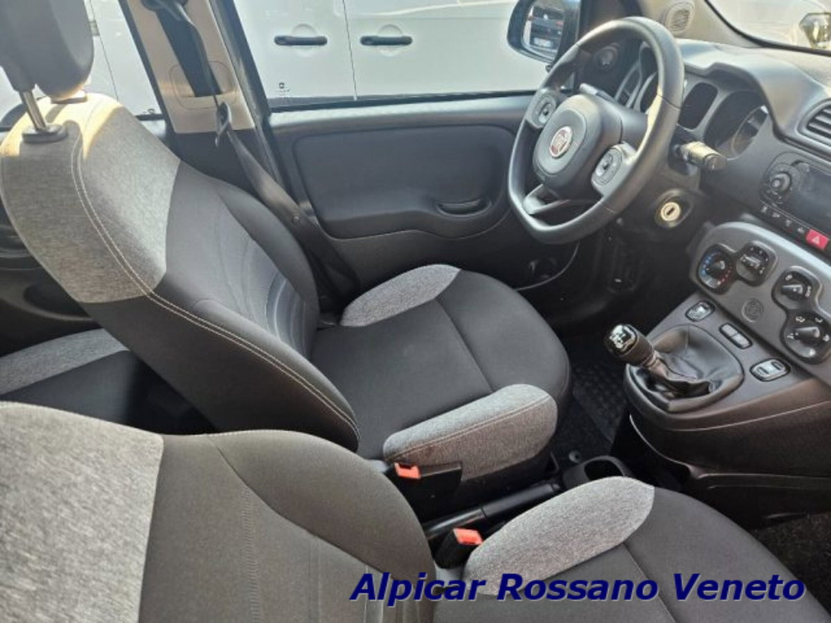 Fiat Panda 1.0 firefly hybrid s&s 70cv (17)
