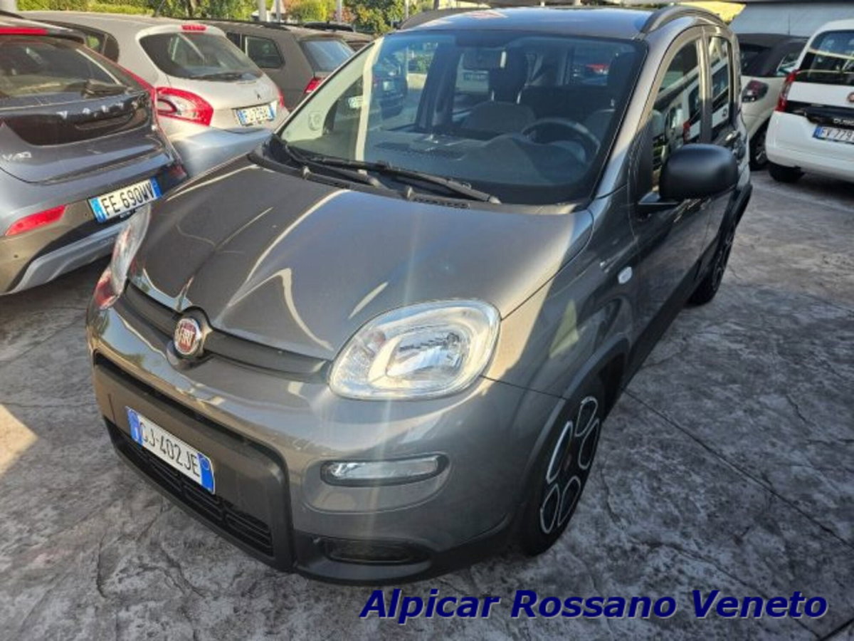 Fiat Panda 1.0 firefly hybrid s&s 70cv (2)