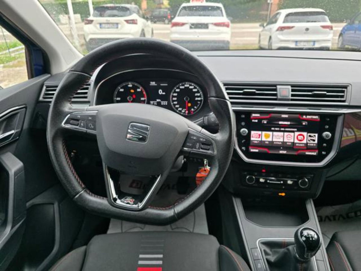 SEAT Ibiza 1.6 TDI 95 CV 5 porte FR (12)