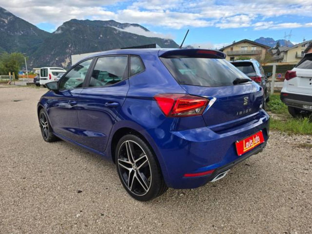 SEAT Ibiza 1.6 TDI 95 CV 5 porte FR (4)