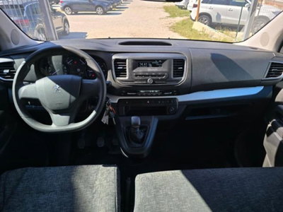 Peugeot Traveller BlueHDi 150 S&S Standard Allure (12)