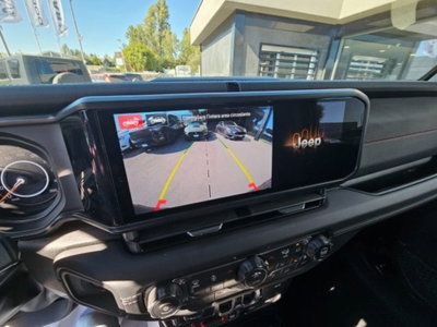 Jeep Wrangler Unlimited 3.8 Sport (14)