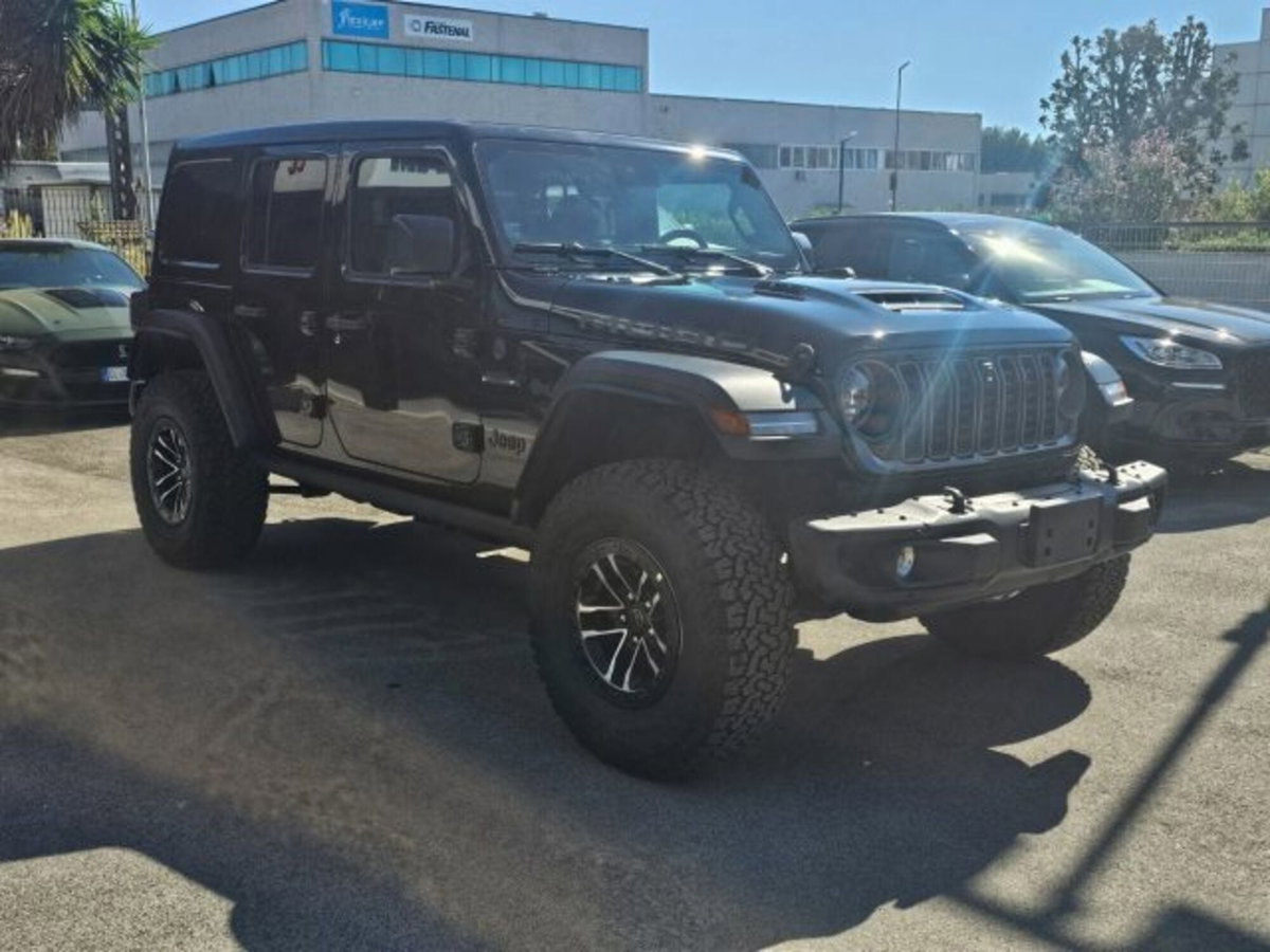 Jeep Wrangler Unlimited 3.8 Sport (6)