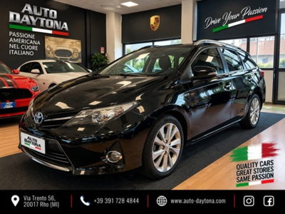 Toyota Auris Station Wagon 2.0 D-4D Lounge usata