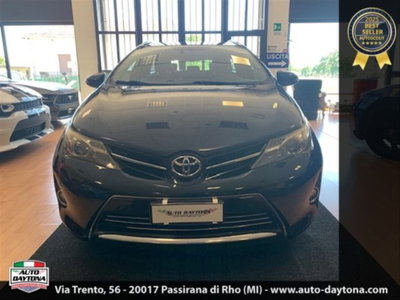 Toyota Auris Station Wagon 2.0 D-4D Lounge (2)