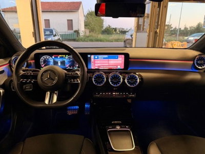Mercedes-Benz Classe A 180 d Alpine Grey Edition auto (10)