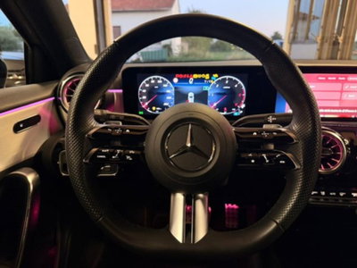 Mercedes-Benz Classe A 180 d Alpine Grey Edition auto (11)