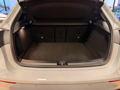 Mercedes-Benz Classe A 180 d Alpine Grey Edition auto (16)