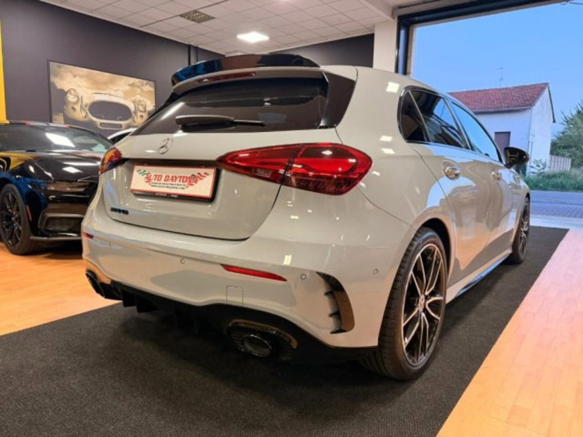 Mercedes-Benz Classe A 180 d Alpine Grey Edition auto (9)