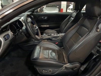 Ford Mustang Coupé Fastback 5.0 V8 GT (16)