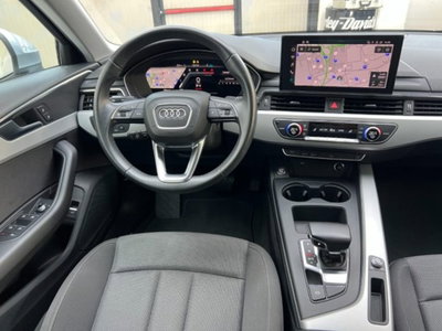 Audi A4 Avant 35 TDI/163 CV S tronic Business Advanced (12)