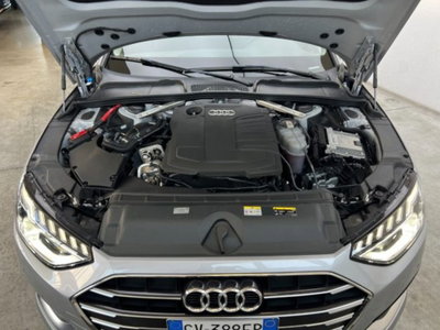 Audi A4 Avant 35 TDI/163 CV S tronic Business Advanced (18)