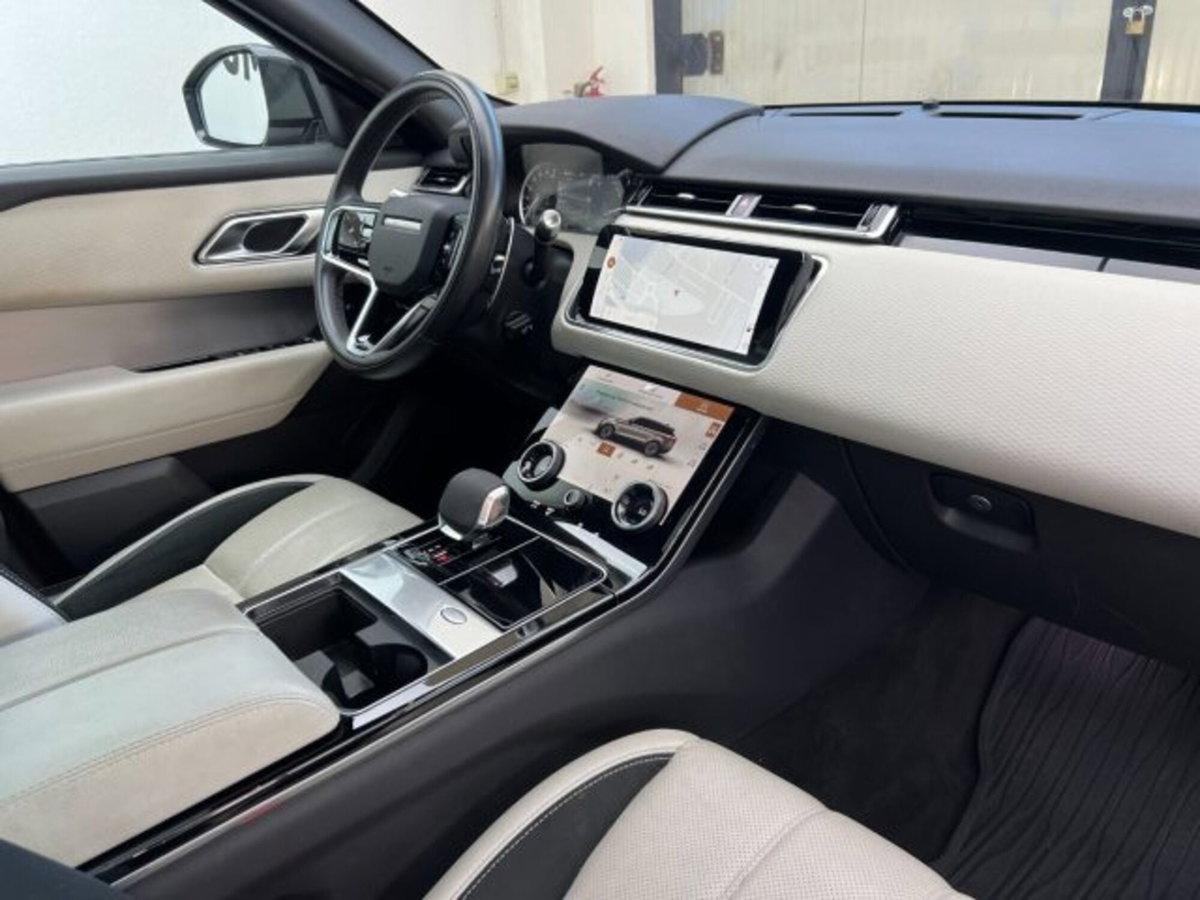 Land Rover Range Rover Velar 2.0 Si4 250 CV R-Dynamic S (6)