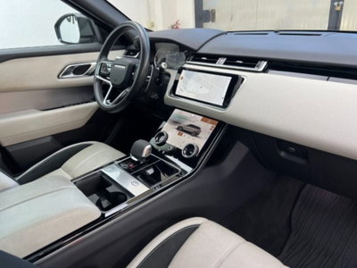 Land Rover Range Rover Velar 2.0 Si4 250 CV R-Dynamic S (6)
