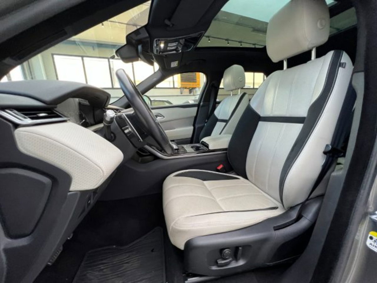 Land Rover Range Rover Velar 2.0 Si4 250 CV R-Dynamic S (7)