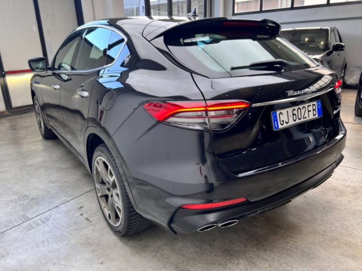 Maserati Levante Levante MHEV 330 CV AWD GT (3)