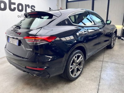 Maserati Levante Levante MHEV 330 CV AWD GT (7)