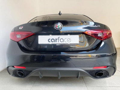 Alfa Romeo Giulia 2.2 Turbodiesel 210 CV AT8 AWD Q4 Veloce (5)