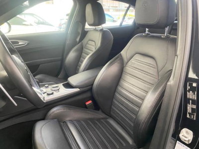 Alfa Romeo Giulia 2.2 Turbodiesel 210 CV AT8 AWD Q4 Veloce (8)