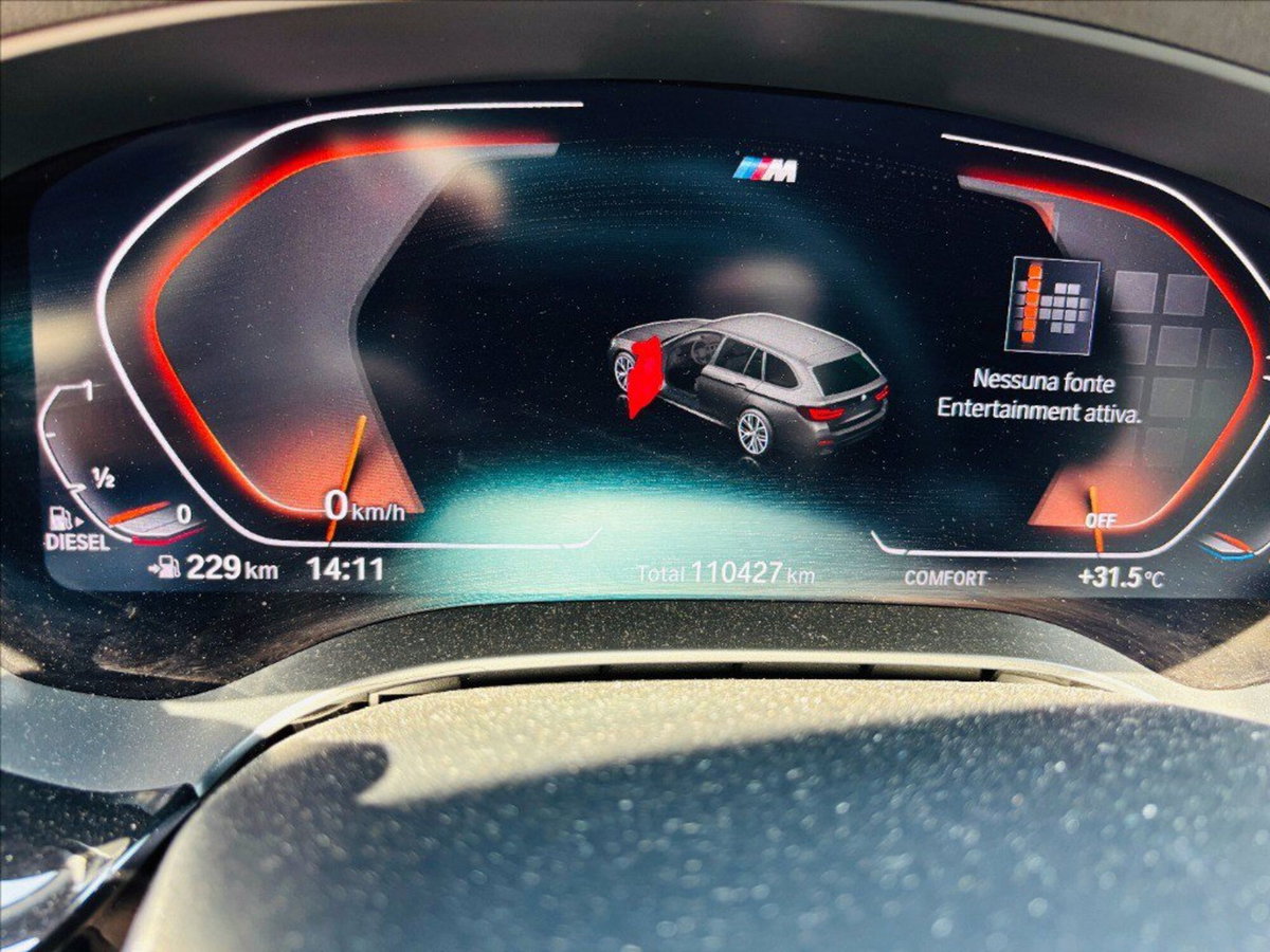 BMW Serie 5 Touring 520d 48V xDrive  Msport (14)