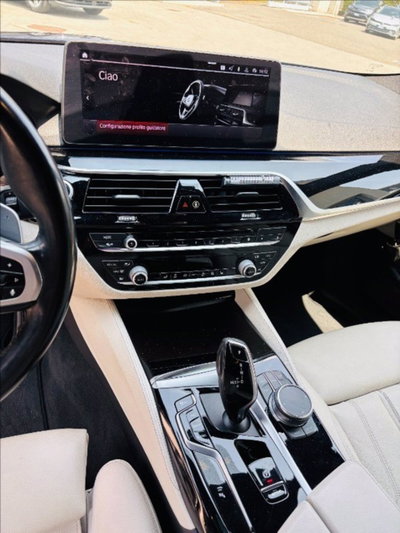 BMW Serie 5 Touring 520d 48V xDrive  Msport (15)