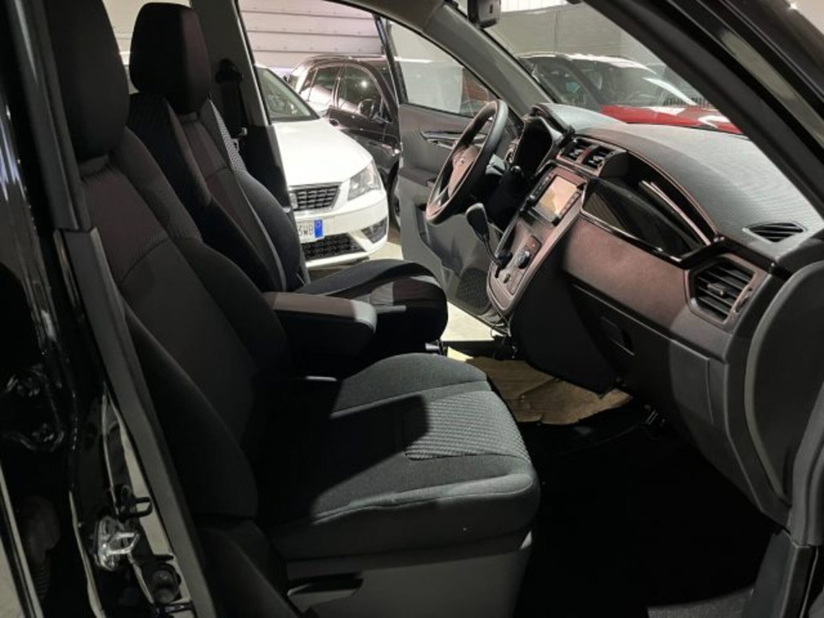 Mahindra KUV100 1.2 K8 m-bifuel (19)