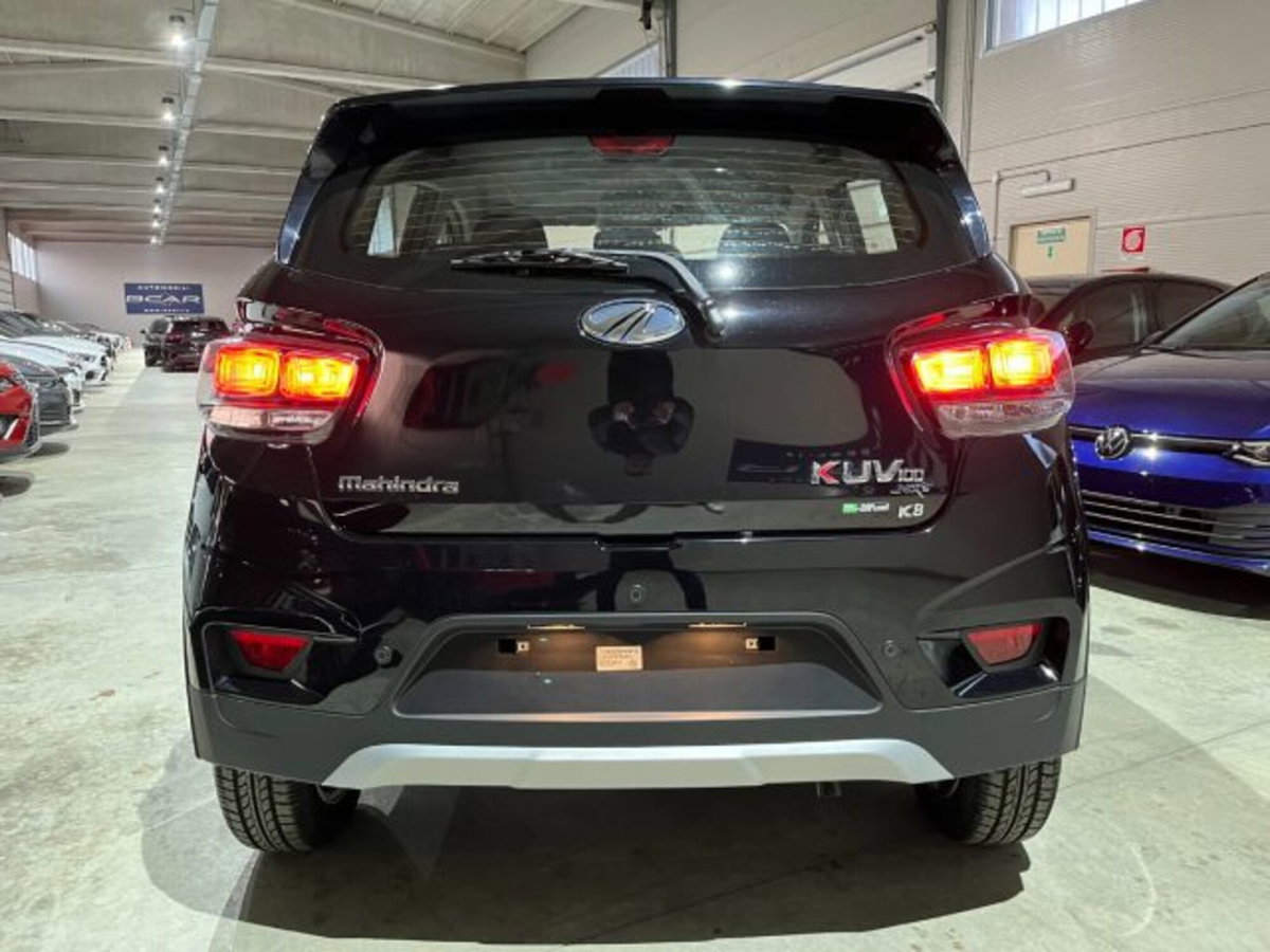 Mahindra KUV100 1.2 K8 m-bifuel (5)