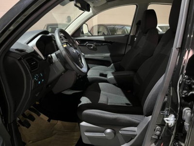 Mahindra KUV100 1.2 K8 m-bifuel (9)