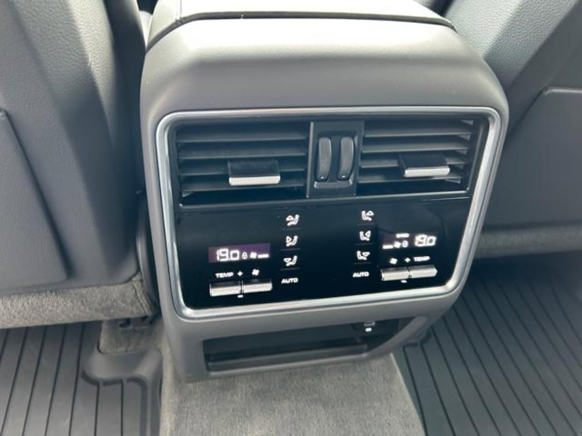 Porsche Cayenne 3.0 V6 (8)