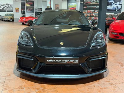Porsche 718 Cayman  Cayman 4.0 GT4 (2)