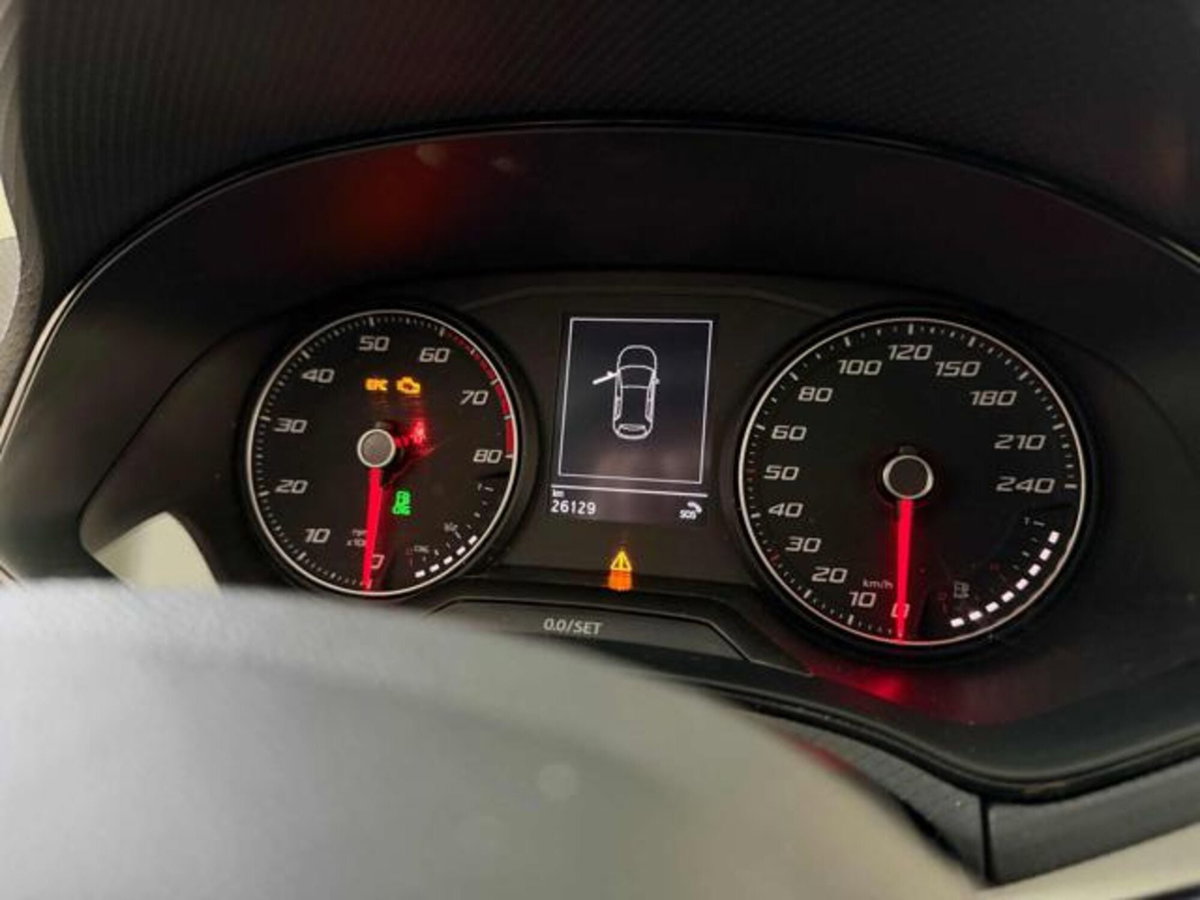 SEAT Ibiza 1.0 TGI 5 porte Style (16)