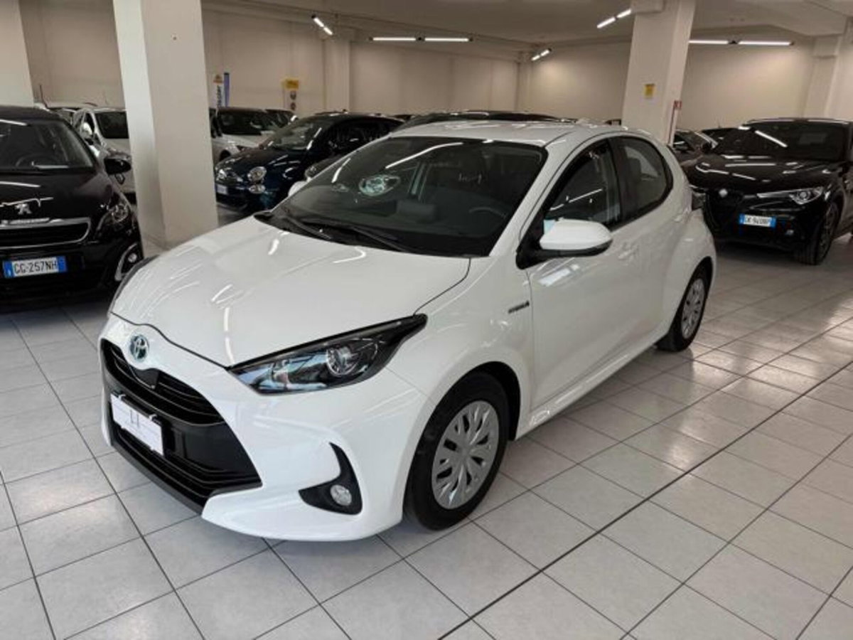 Toyota Yaris 1.5 5 porte Active