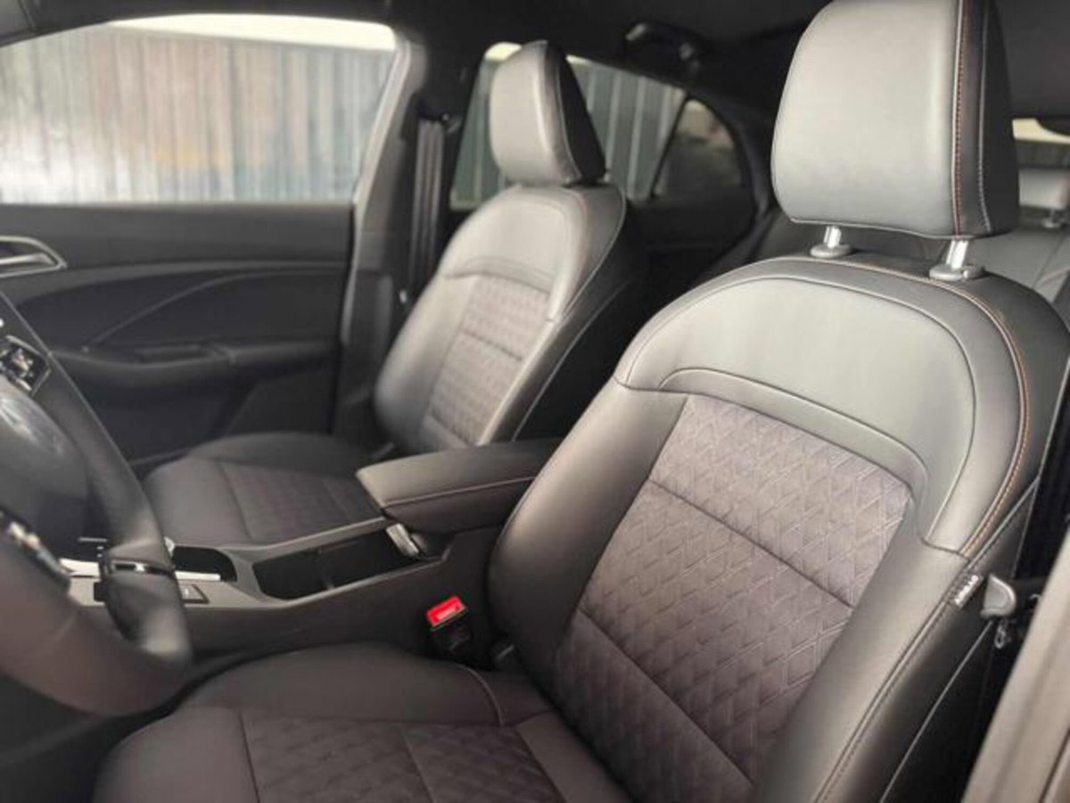 Mg MG3 1.5 hybrid+ Luxury auto (13)