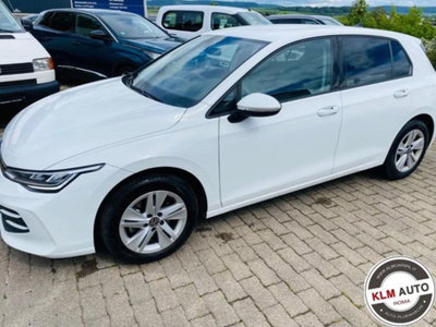 Volkswagen Golf 1.5 tsi Edition 115cv (5)