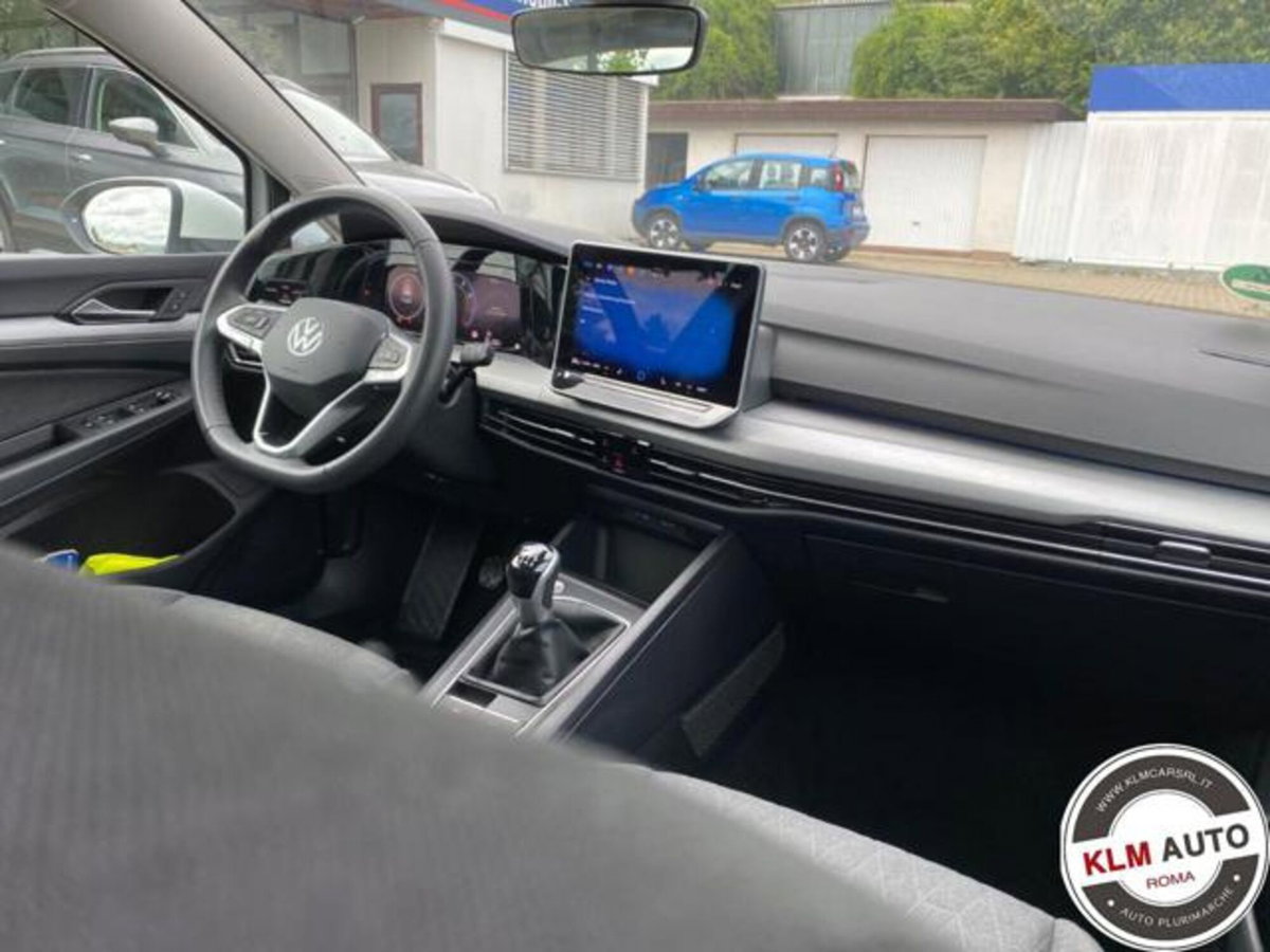 Volkswagen Golf 1.5 tsi Edition 115cv (6)