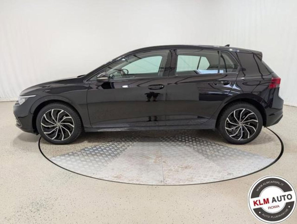 Volkswagen Golf 1.5 eTSI 130 CV EVO ACT DSG R-Line (3)