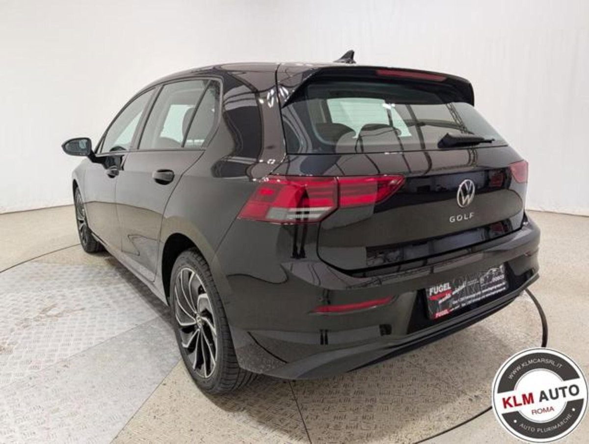 Volkswagen Golf 1.5 eTSI 130 CV EVO ACT DSG R-Line (4)