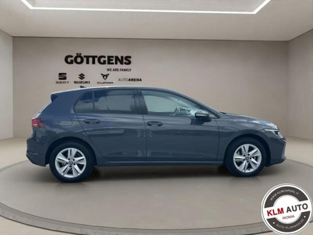 Volkswagen Golf 1.5 tsi Edition 115cv (4)