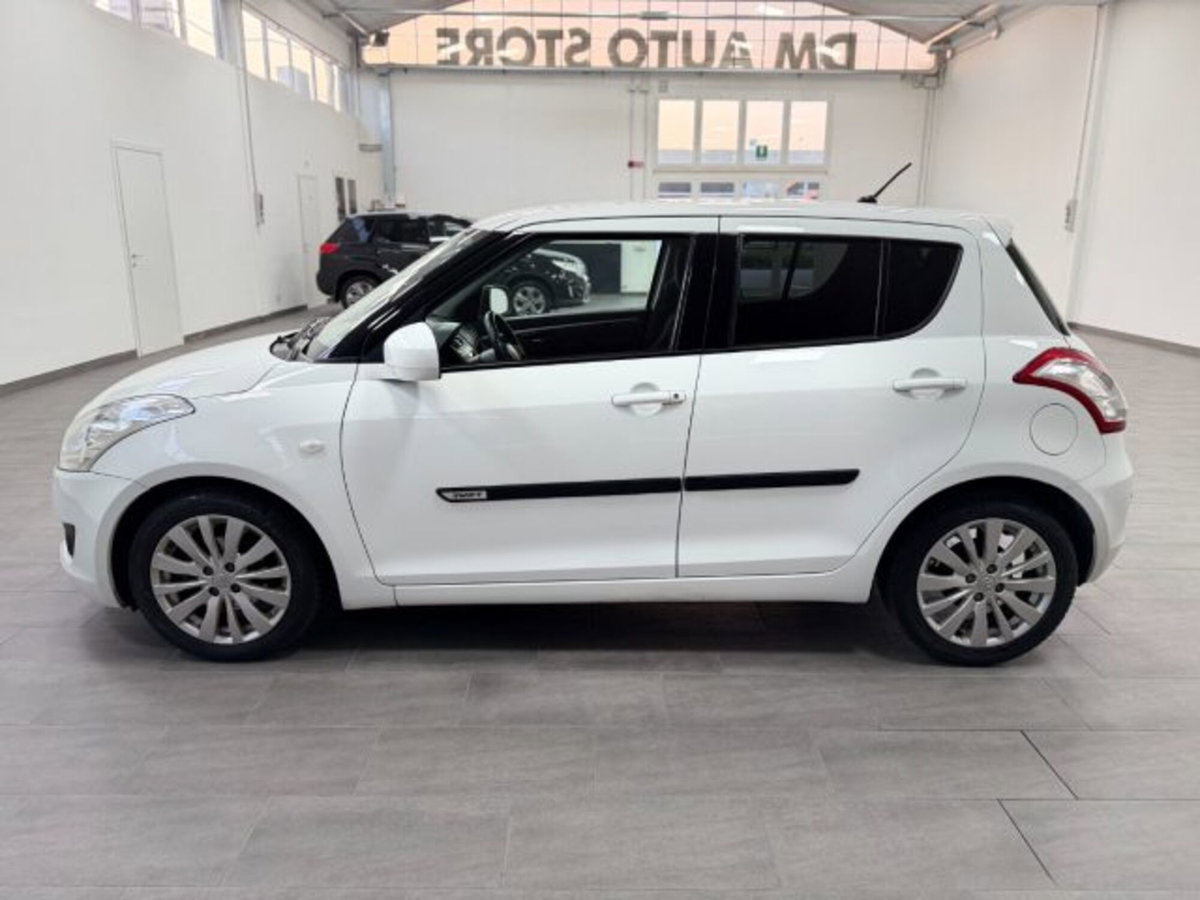Suzuki Swift 1.2 VVT 5 porte GL Style (8)