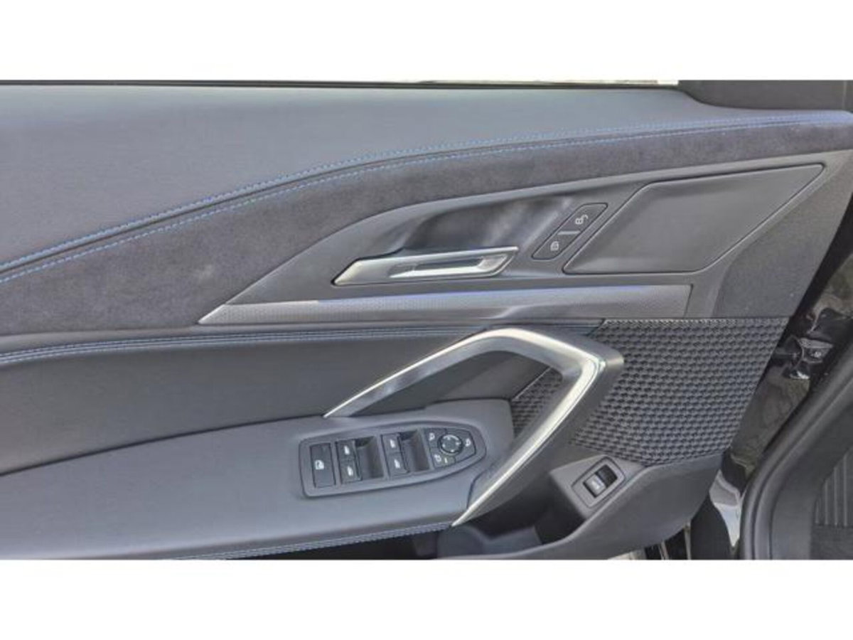BMW X1 sDrive 18i Msport (10)