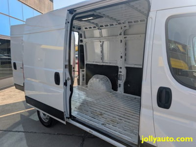 Peugeot Boxer Furgone 335 2.2 BlueHDi 140 S&S PM-TM Furgone Vetrato (19)